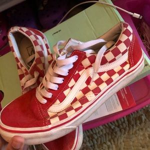 checkerboard vans